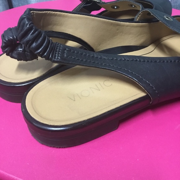 Vionic Flats - Picture 7 of 9